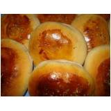 pão de hambúrguer congelado Cesário Lange